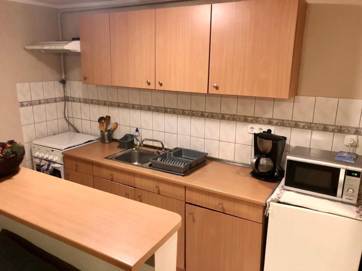 Tulipan Apartman Eger Exterior photo